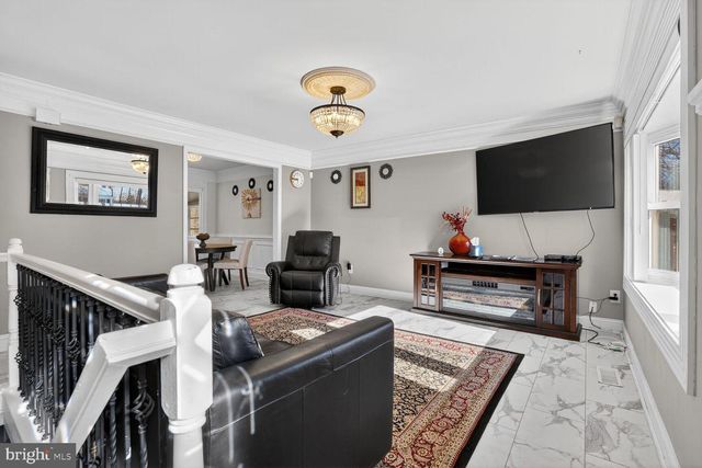 4854 LANGER LN, Woodbridge, VA 22193