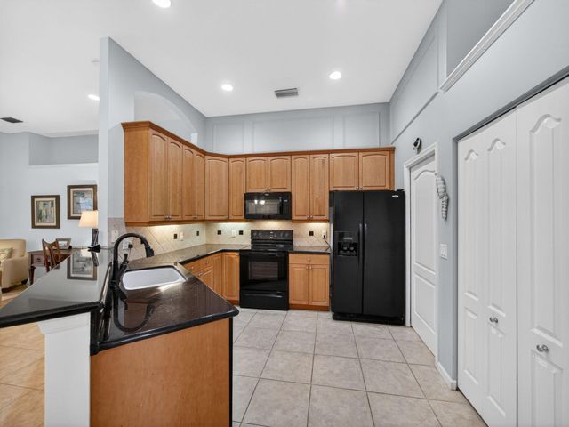 8388 SW Masthead Drive, Stuart, FL 34997