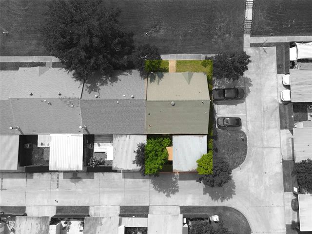 18 E Townhouse Lane 31, Grand Prairie, TX 75052
