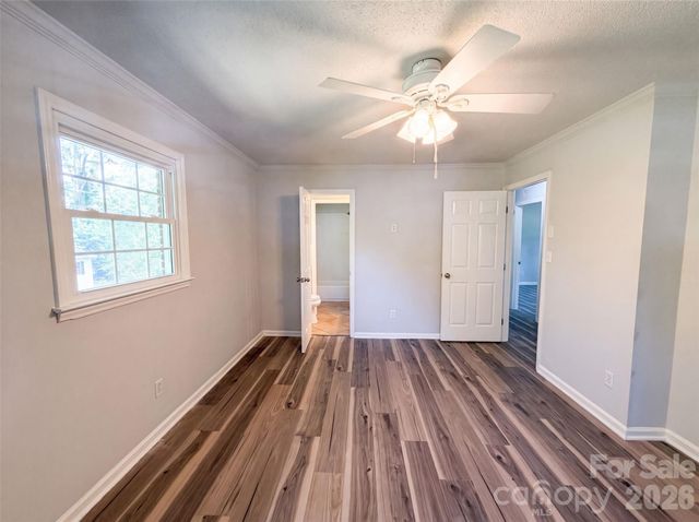 4305 Dawnwood Drive, Gastonia, NC 28056