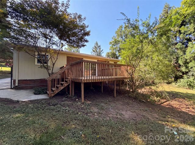4305 Dawnwood Drive, Gastonia, NC 28056