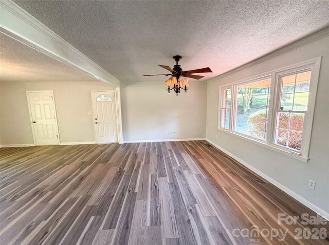 4305 Dawnwood Drive, Gastonia, NC 28056