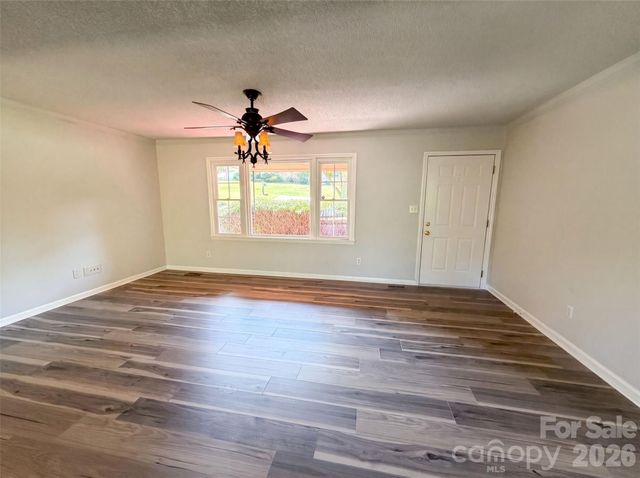 4305 Dawnwood Drive, Gastonia, NC 28056