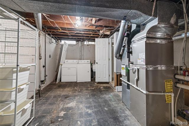 30539 Longfellow Avenue, Madison Heights, MI 48071
