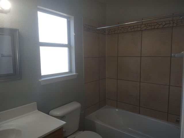 3920 TIERRA MARFIL Road, El Paso, TX 79938