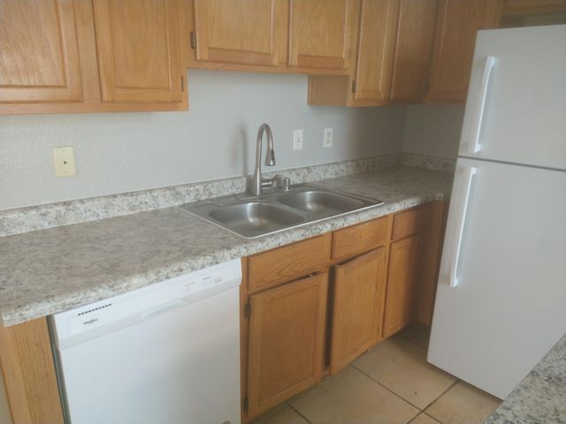 3920 TIERRA MARFIL Road, El Paso, TX 79938