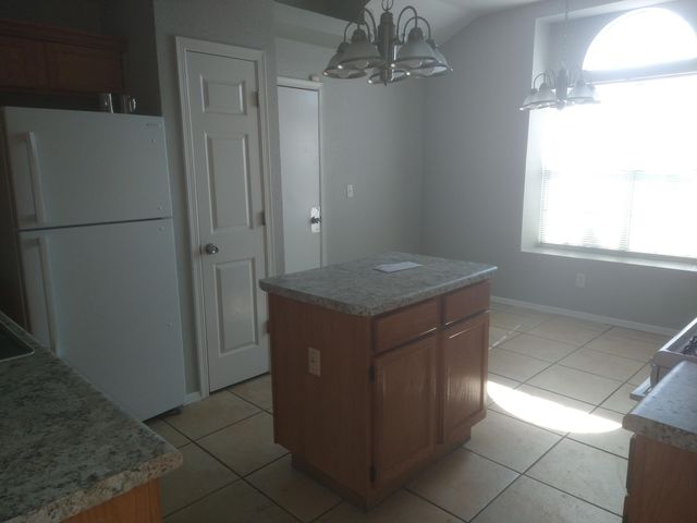 3920 TIERRA MARFIL Road, El Paso, TX 79938