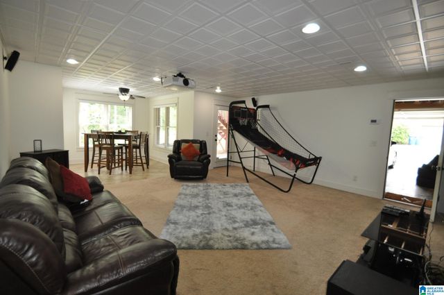 1102 DUNSMORE DRIVE, Chelsea, AL 35043