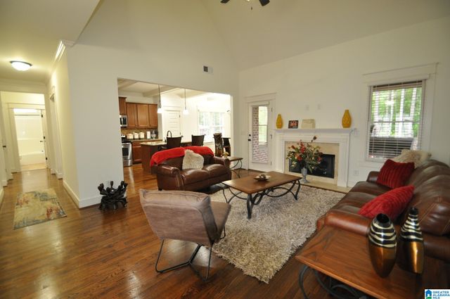 1102 DUNSMORE DRIVE, Chelsea, AL 35043