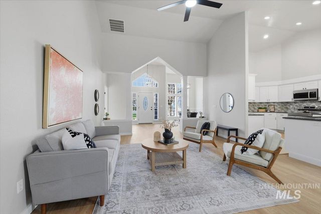 9820 W Geronimo St, Boise, ID 83709