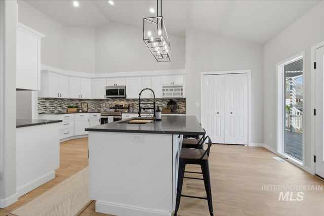 9820 W Geronimo St, Boise, ID 83709