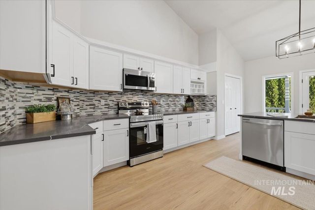 9820 W Geronimo St, Boise, ID 83709