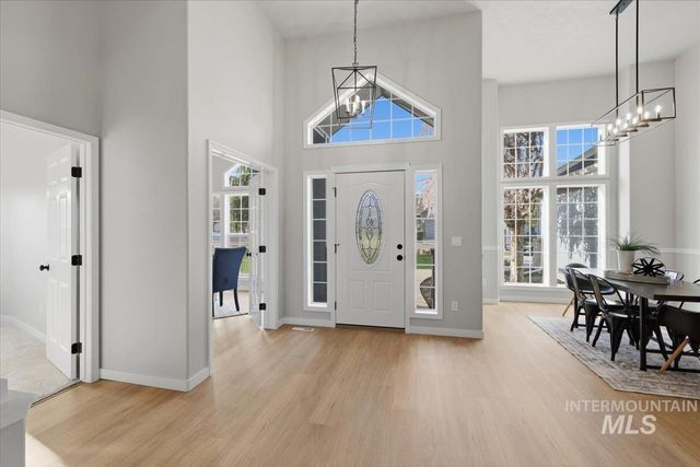 9820 W Geronimo St, Boise, ID 83709