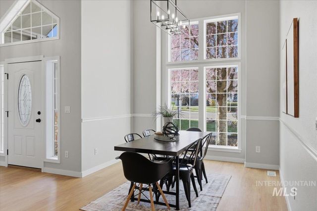 9820 W Geronimo St, Boise, ID 83709