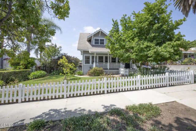 2330 Yosemite Drive, Eagle Rock, CA 90041