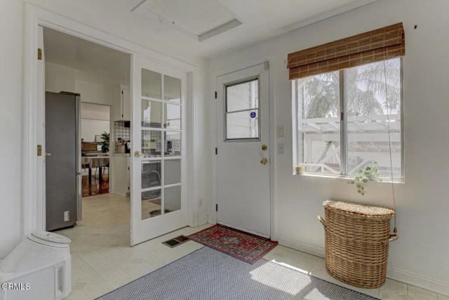 2330 Yosemite Drive, Eagle Rock, CA 90041