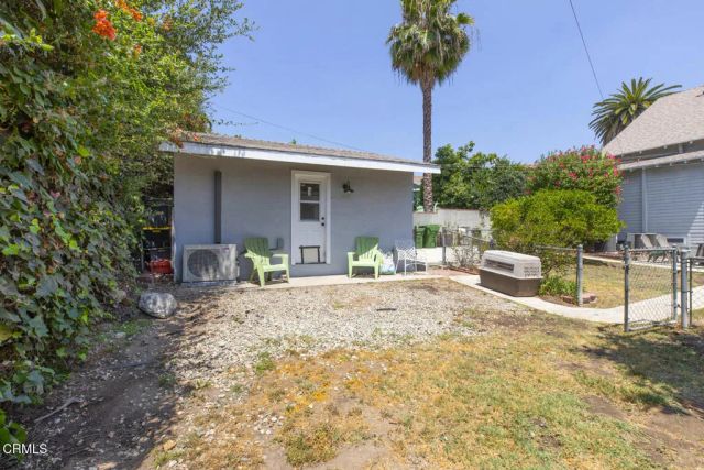 2330 Yosemite Drive, Eagle Rock, CA 90041
