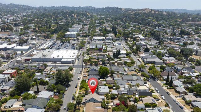 2330 Yosemite Drive, Eagle Rock, CA 90041