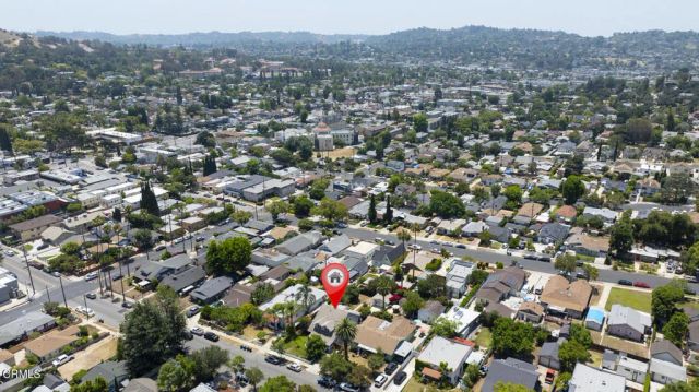 2330 Yosemite Drive, Eagle Rock, CA 90041