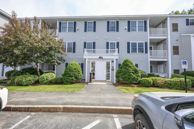 4 Crestview Cir Unit 119, Londonderry, NH 03053