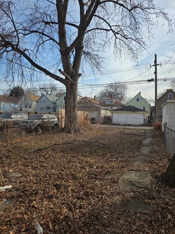 8549 S Kingston Avenue, Chicago, IL 60617