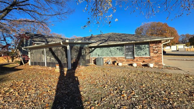 114679 S 4172 Circle 149, Eufaula, OK 74432