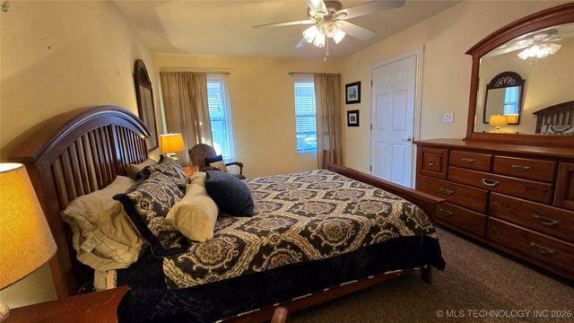 114679 S 4172 Circle 149, Eufaula, OK 74432