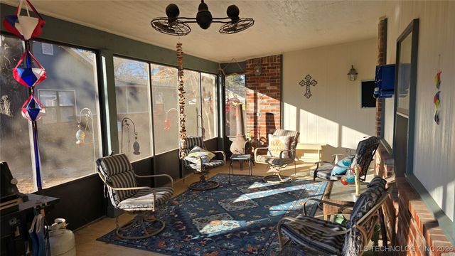 114679 S 4172 Circle 149, Eufaula, OK 74432