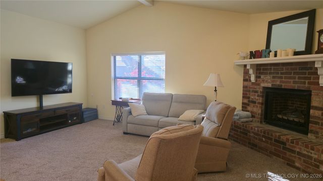 114679 S 4172 Circle 149, Eufaula, OK 74432