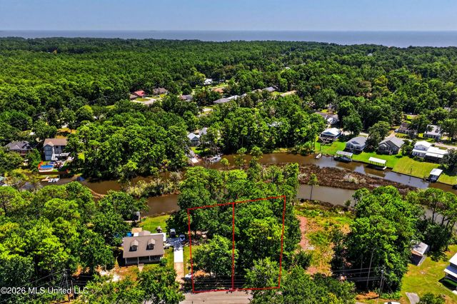 Bahama Drive, Gautier, MS 39553