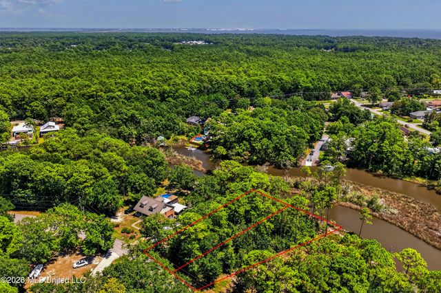 Bahama Drive, Gautier, MS 39553