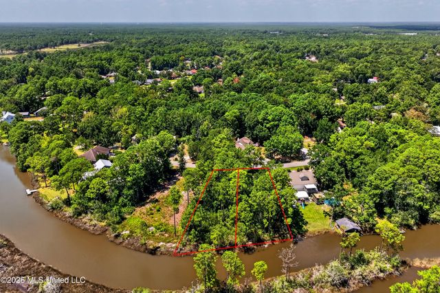Bahama Drive, Gautier, MS 39553