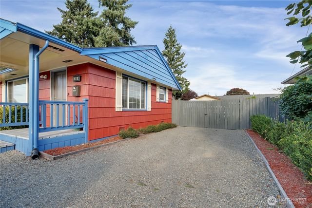 208 M Street SE, Auburn, WA 98002