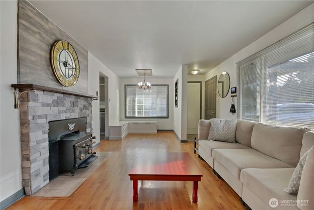 208 M Street SE, Auburn, WA 98002