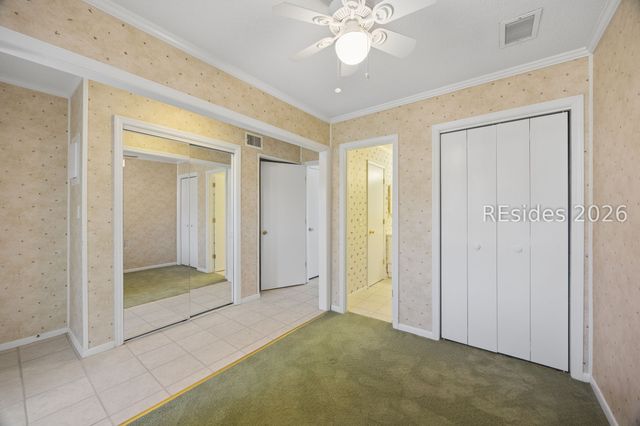 40 Folly Field Rd Apt B252, Hilton Head Island, SC 29928