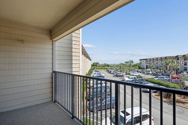 40 Folly Field Rd Apt B252, Hilton Head Island, SC 29928