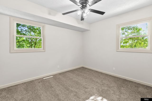 9144 Meredith Avenue, Omaha, NE 68134