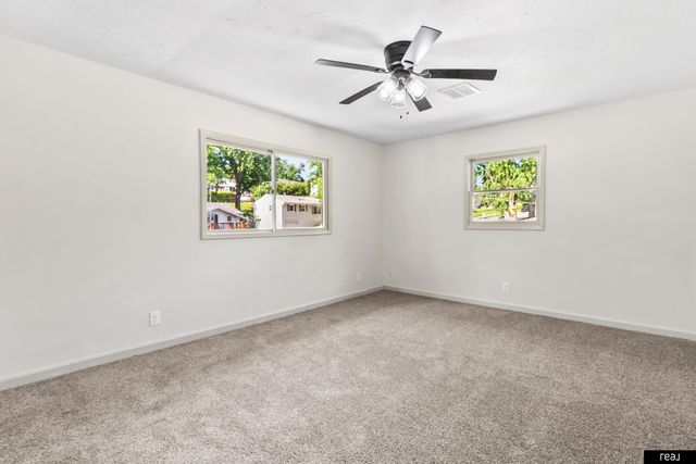 9144 Meredith Avenue, Omaha, NE 68134