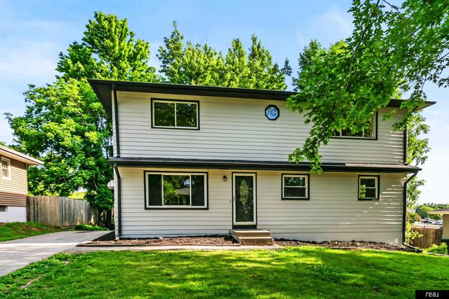 9144 Meredith Avenue, Omaha, NE 68134