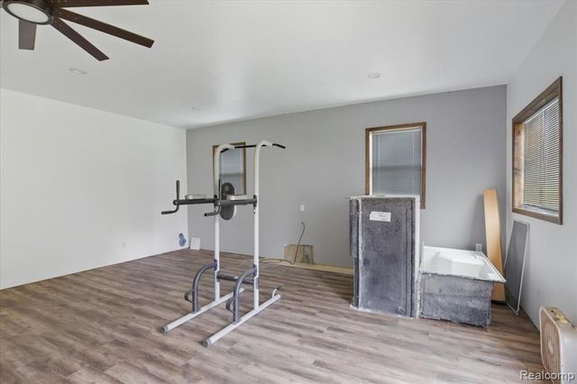 4718 Davison Road, Lapeer, MI 48446