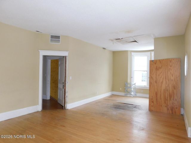 2032 Robinwood Avenue, Toledo, OH 43620