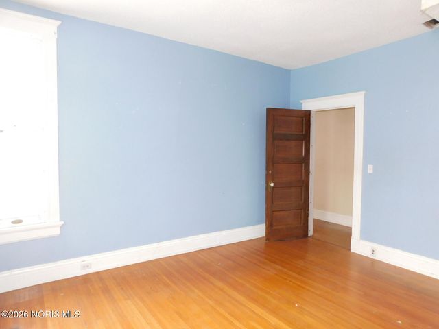 2032 Robinwood Avenue, Toledo, OH 43620