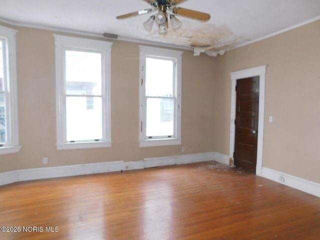 2032 Robinwood Avenue, Toledo, OH 43620