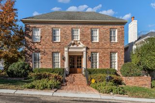 815 Foster Hill, Nashville, TN 37215