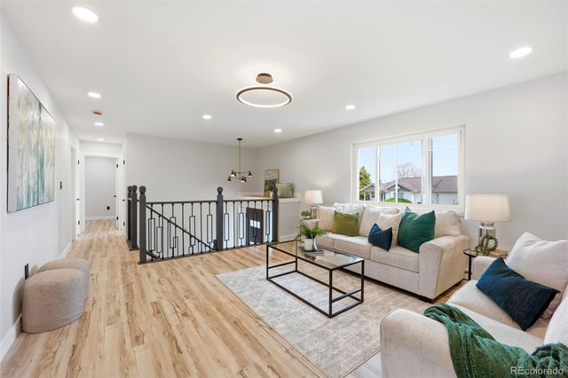 56352 Sunset Avenue, Strasburg, CO 80136