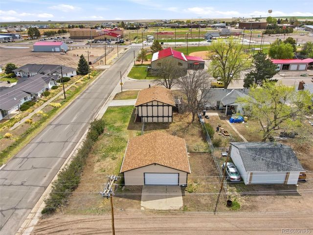 56352 Sunset Avenue, Strasburg, CO 80136