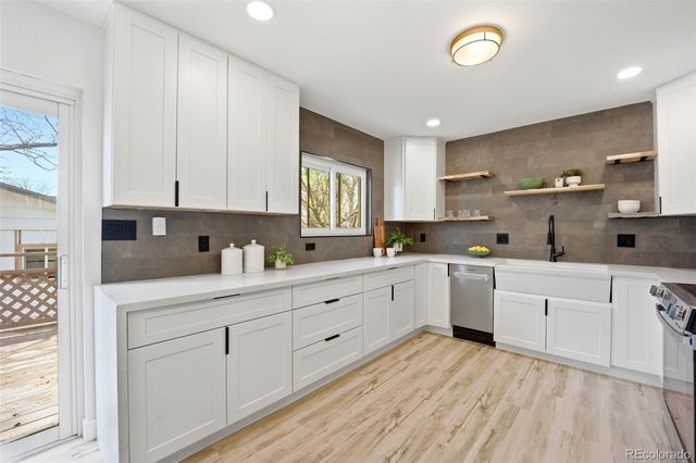 56352 Sunset Avenue, Strasburg, CO 80136