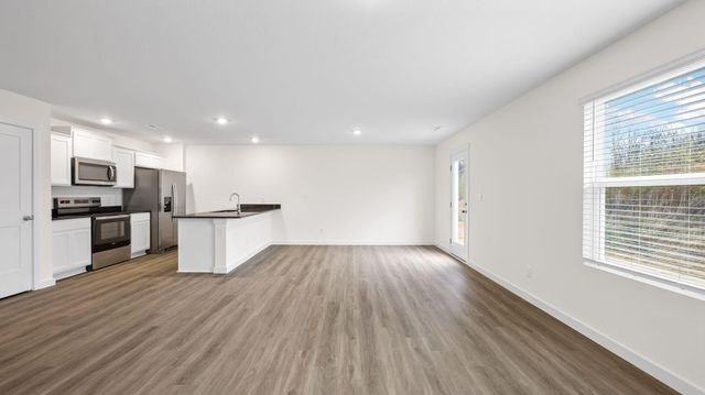 10709 Prairie Lake Drive, Apison, TN 37302