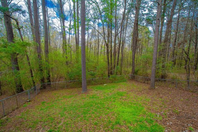 8 Parkview Drive, Bryant, AR 72022