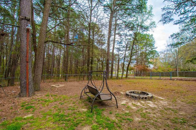 8 Parkview Drive, Bryant, AR 72022